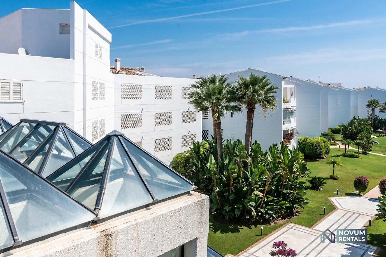 Puerto Banus Finest 2-Bdrm Apt - 50 Metres To Beach Marbella Apartment